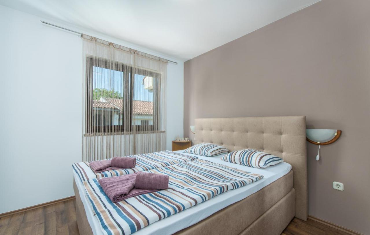 Apartmani Lorena 포레치 외부 사진