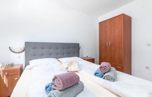 Apartmani Lorena 포레치 외부 사진